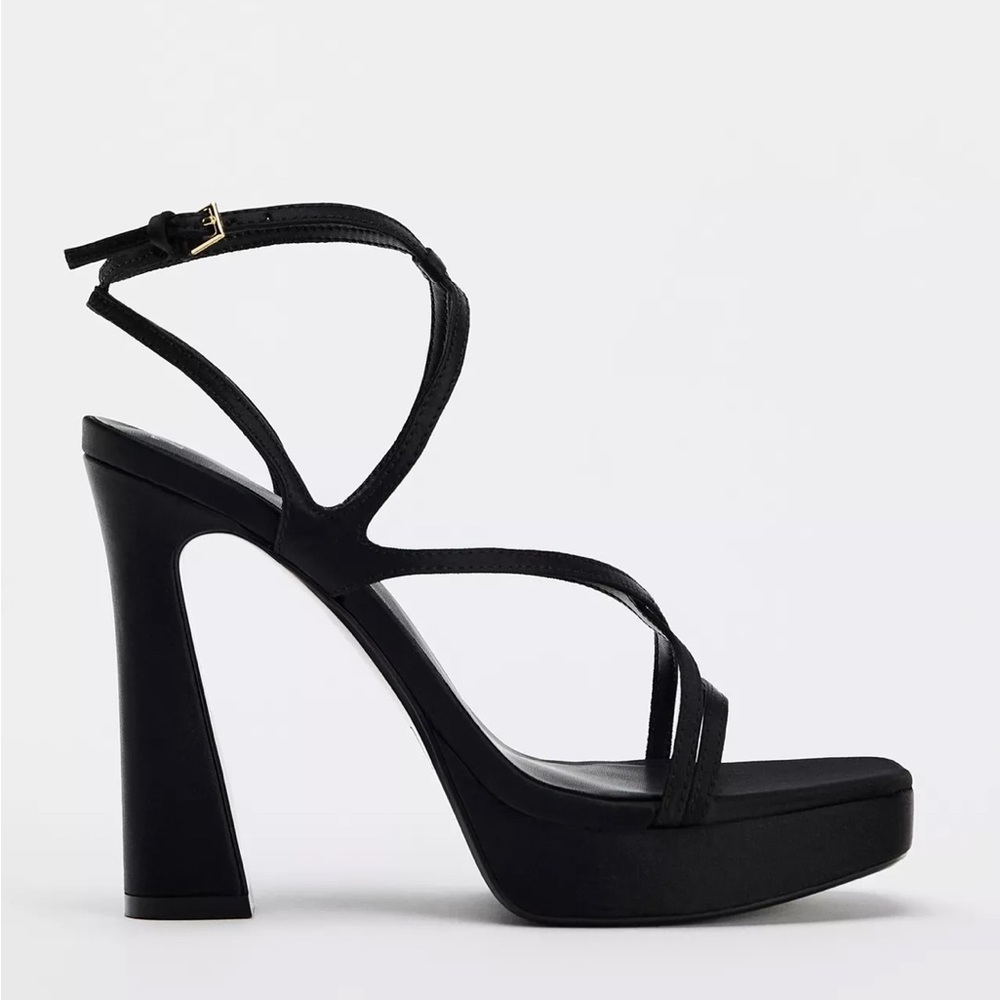 Zara platform strappy heels NWT